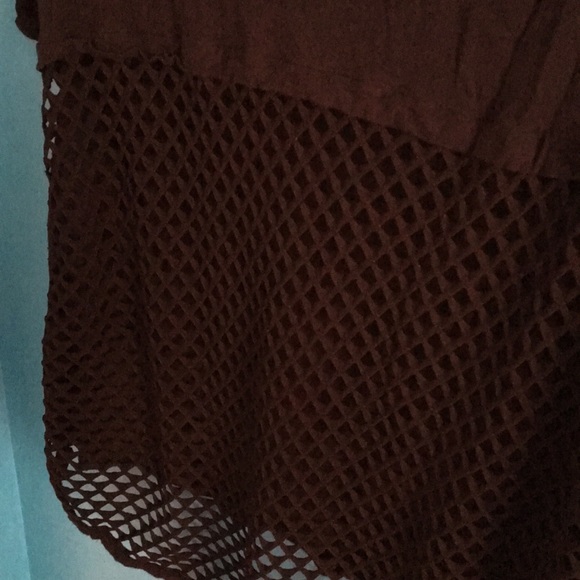 Express cutout tee - Picture 3 of 3